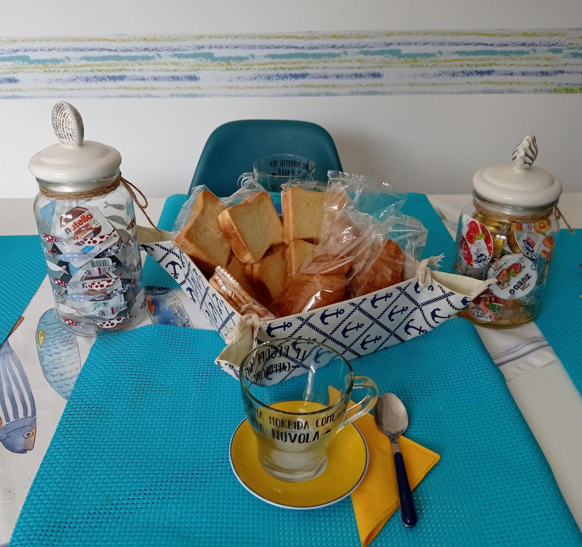 萨莱诺Gatti E Mare别墅 外观 照片